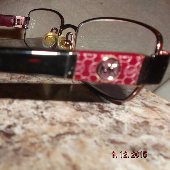 Micheal Kors Eyeglass Frame - Picture 5 of 6